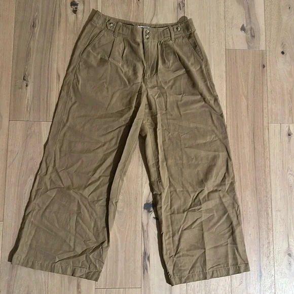 Madewell The Harlow Wide-Leg Pant | Size 8P | Khaki - Picture 1 of 12
